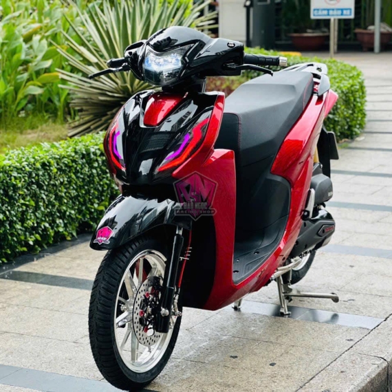 BNR-VIS : ÁO ĐỎ CHỨNG TỎ EM YÊU 